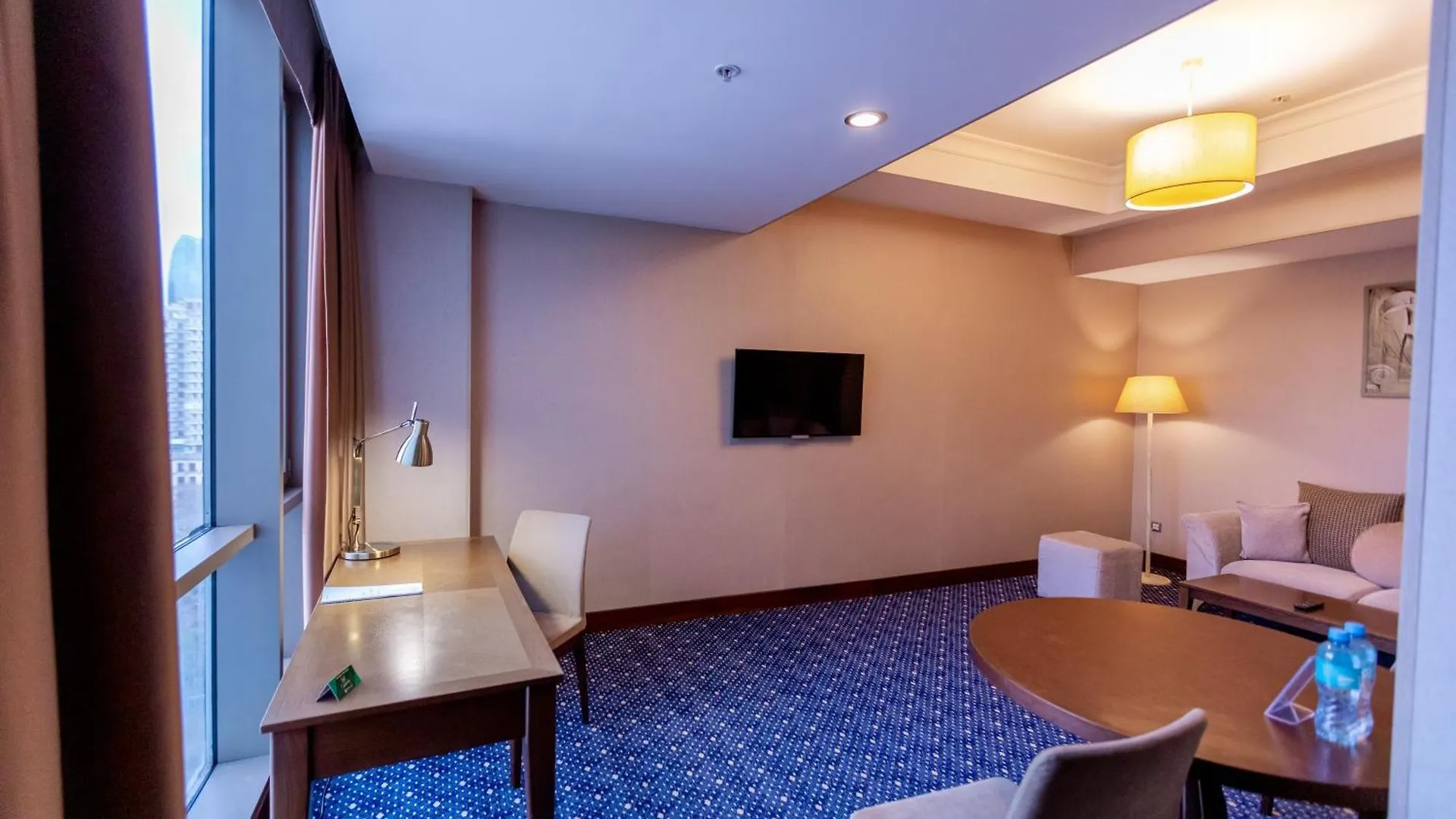 Parkside Hotel & Apartments Baku