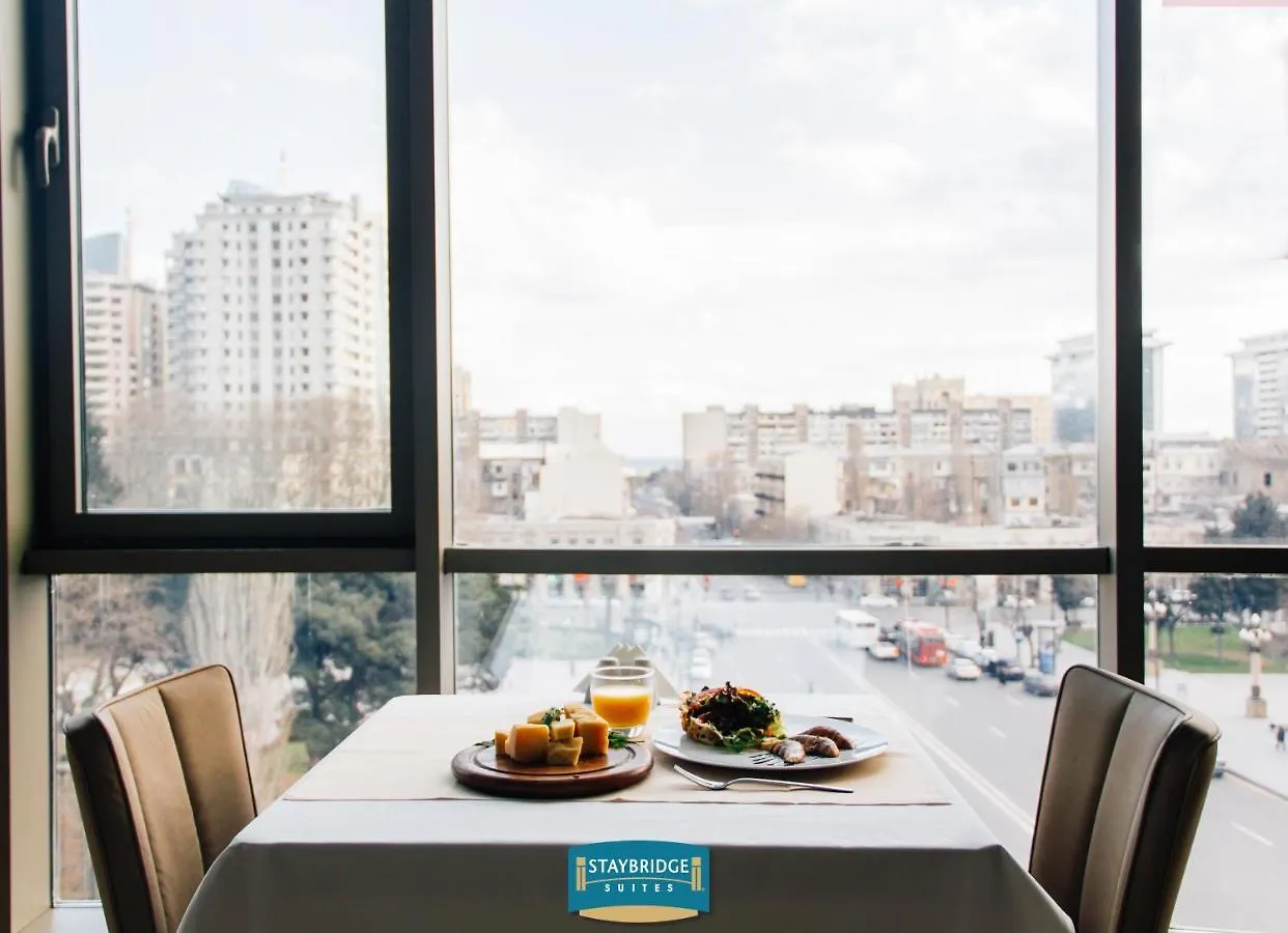 Parkside Hotel & Apartments Baku 4*,