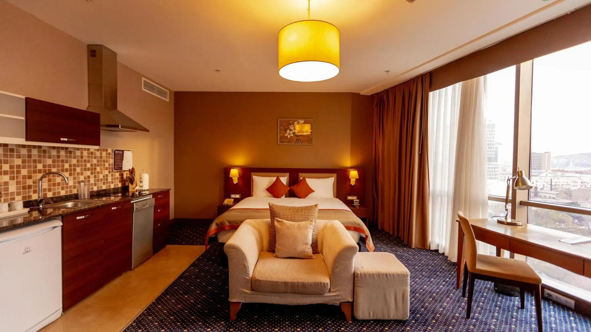 Parkside Hotel & Apartments Baku